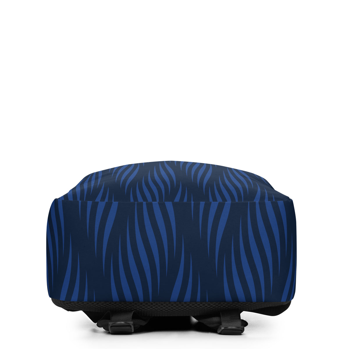 mochila de marca ZombieRU por debajo