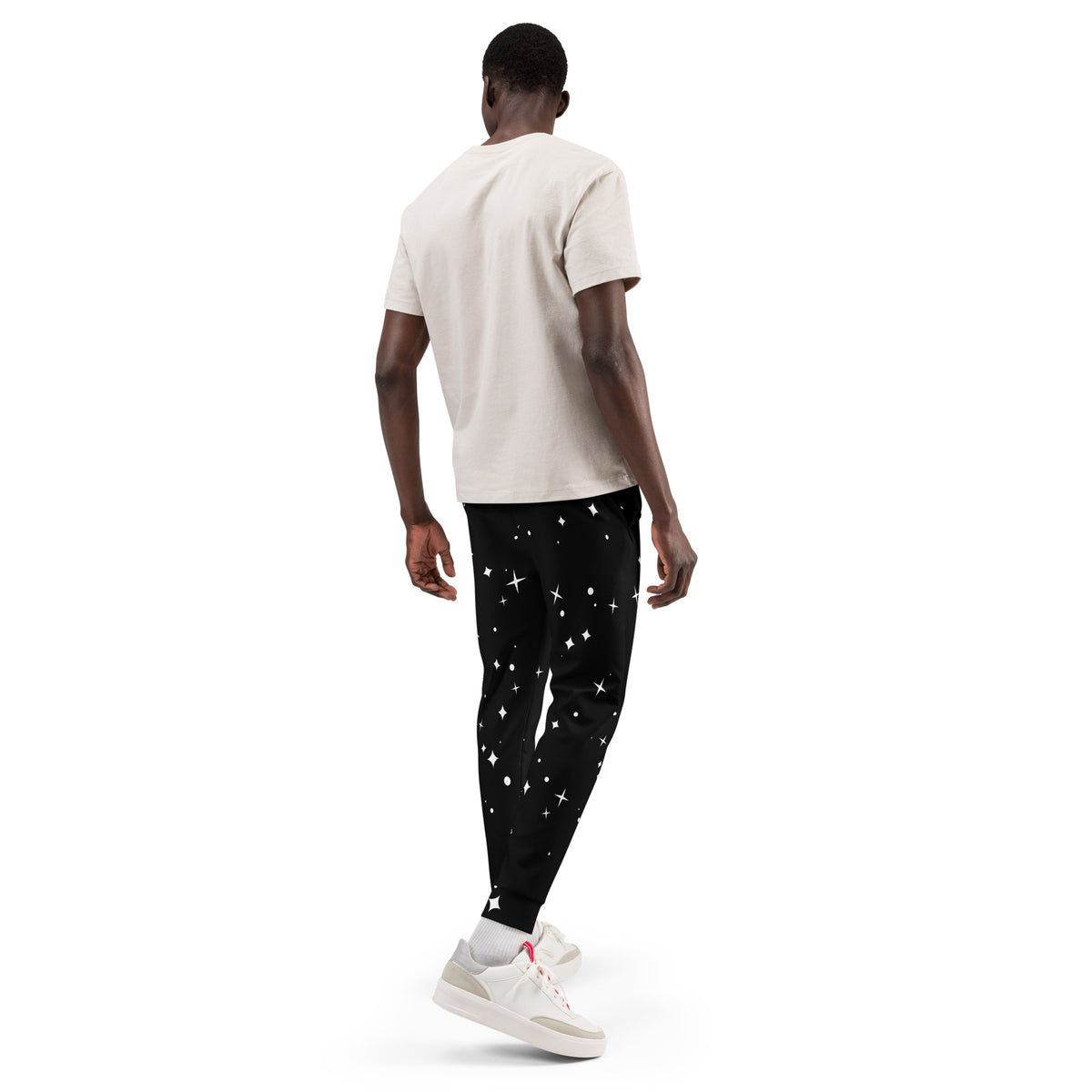 Joggers con brillo para combinar con camisetas negras.