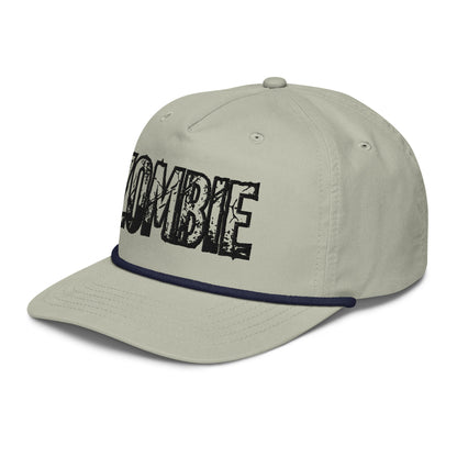 Gorra alternativa con estilo zombie.