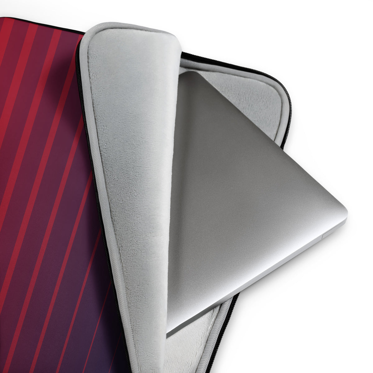 Portátil dentro de funda ZombieRU 